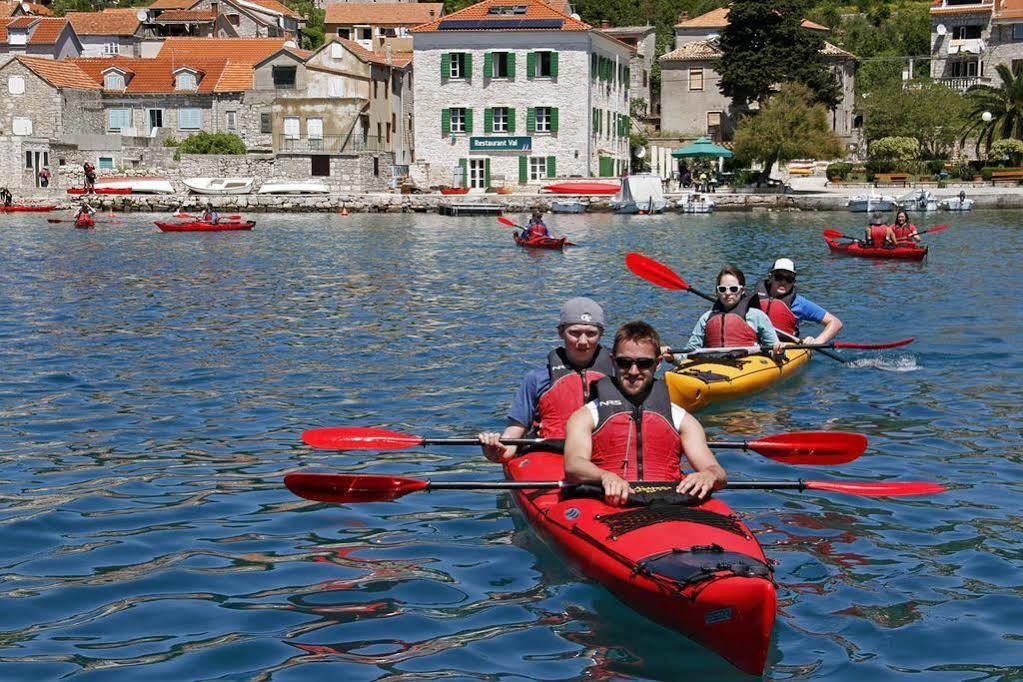 Hotel Maestral Prvić Luka Zewnętrze zdjęcie